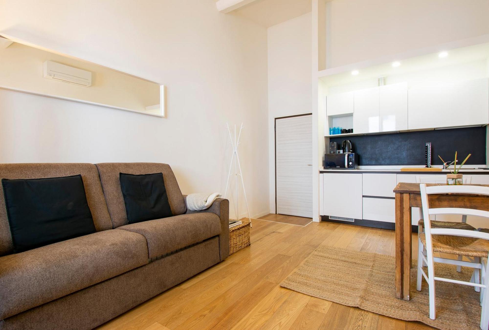 Pergola Apartment *